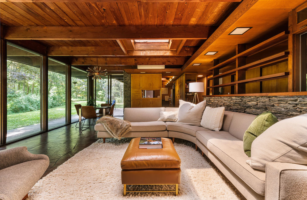 Stunning Living Room in Mid-Century Home Upstate NY