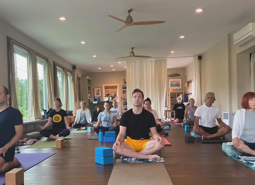 Yoga classes at Stone Wave Yoga Gardiner and Poughkeepsie NY