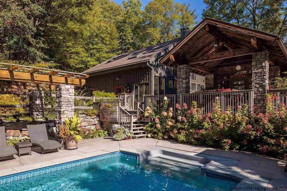 Inside+Out Featured Hudson Valley Home