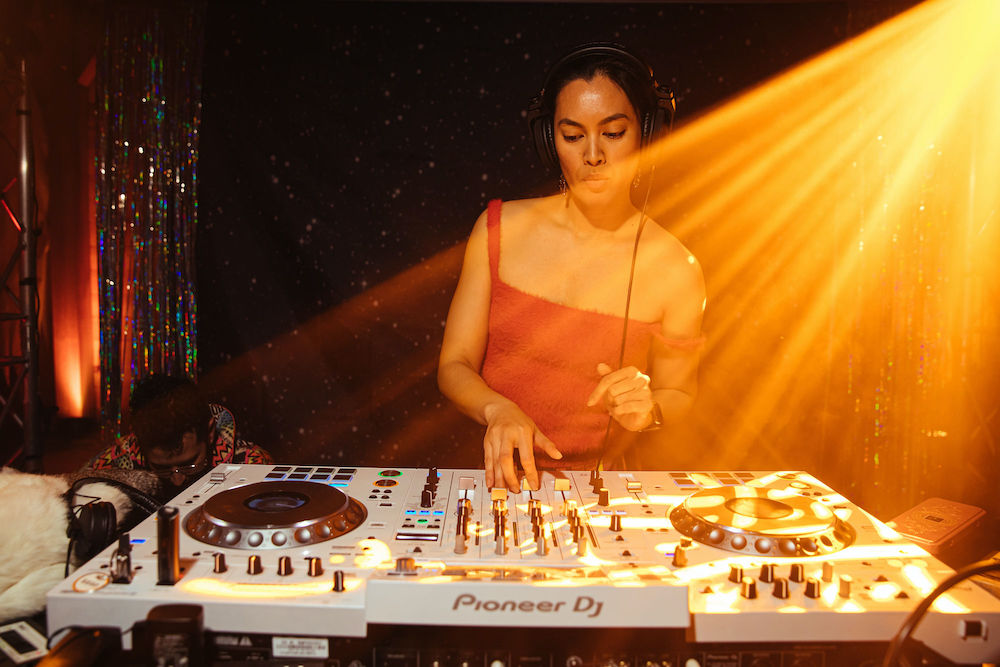Disco Chalet at Inness hosted by Sean B. Nutley