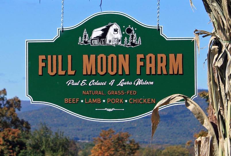 The sign for the Full Moon Farm in Gardiner NY