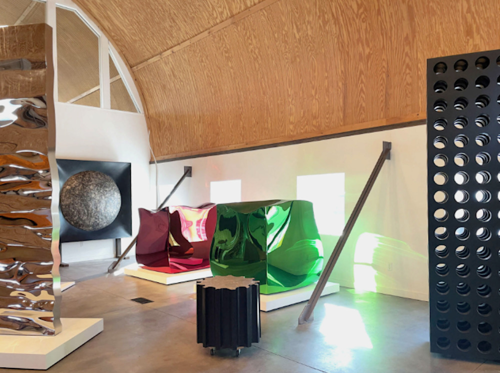 6oclockLOCATIONS light-filled home and gallery for photo and film shoots