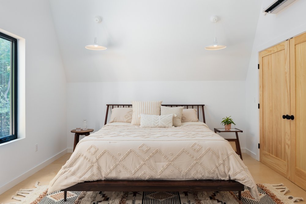 MJ Collum Country House Realty listing Onyx A-frame on Round Top, NY 305 Hearts Content Rd Round Top, NY