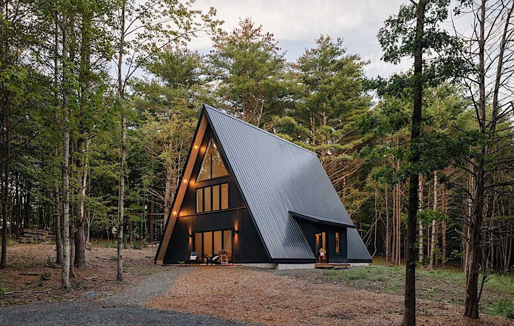 MJ Collum Listing Onyx A-Frame Round Top NY